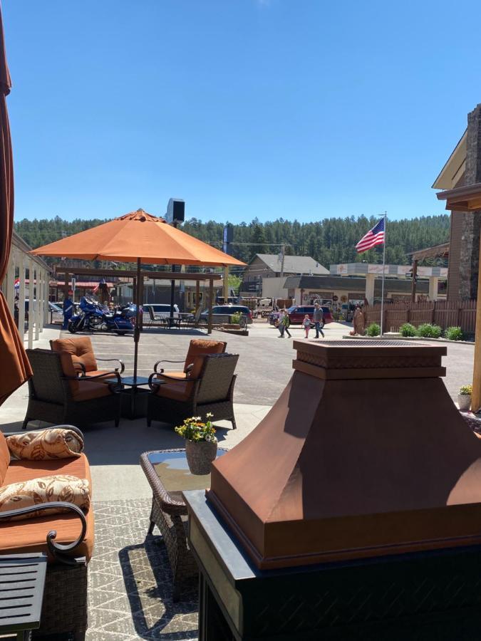 Harney Peak Inn Hill City Bagian luar foto