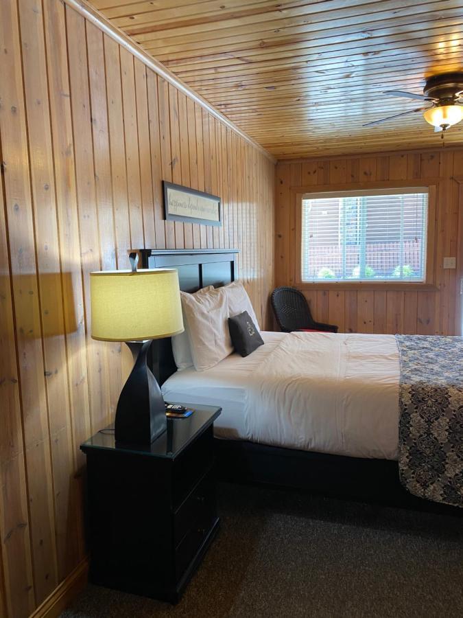 Harney Peak Inn Hill City Bagian luar foto