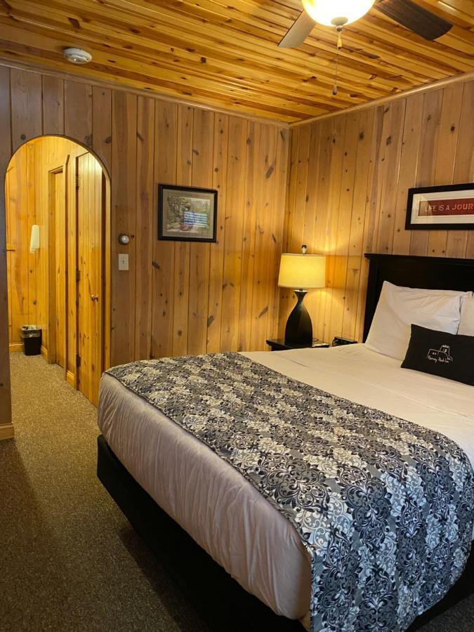 Harney Peak Inn Hill City Bagian luar foto
